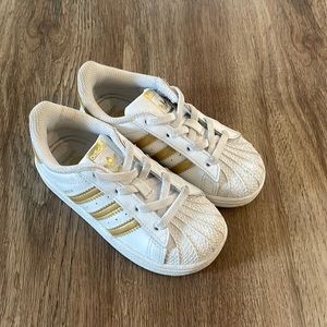 Adidas original Sneakers Toddler Size 9